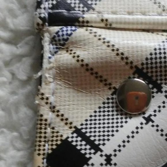 Miche Mini Purse & 5  Mini Shells 2 NWOT , 3 USED - Picture 7 of 16